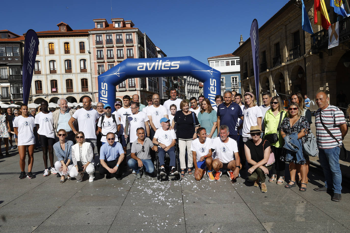 Fotos: Avilés salda su deuda con Dacal, «gran leyenda del deporte»