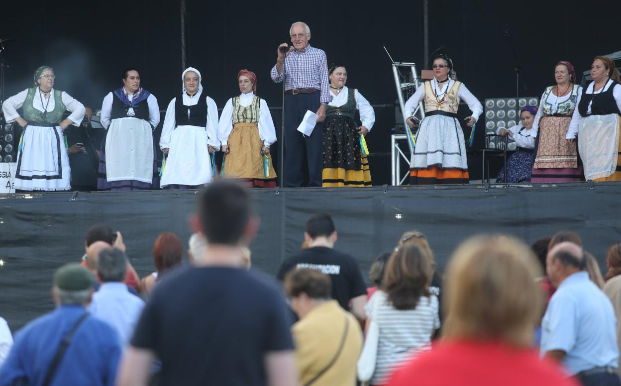 Horacio Suárez, 'el Nene', durante el pregón de Ceares en 2016 . 