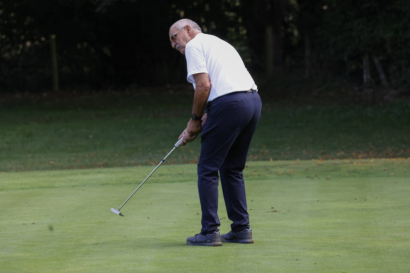 Fotos: Gijón no da tregua sobre los greens de El Tragamón