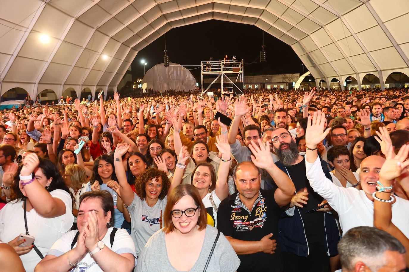 Fotos: 8.000 personas van a pasárselo bien a La Ería