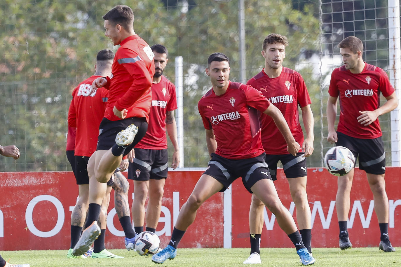 Fotos: Entrenamiento del Sporting (15-09-22)