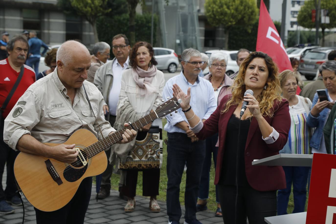 Fotos: Marcha en homenaje a los «hombres y mujeres que tuvieron coraje y valentía»