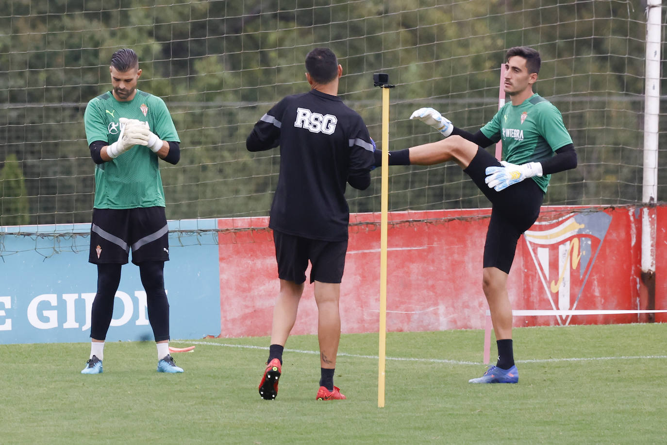 Fotos: Entrenamiento del Sporting (16-09-22)