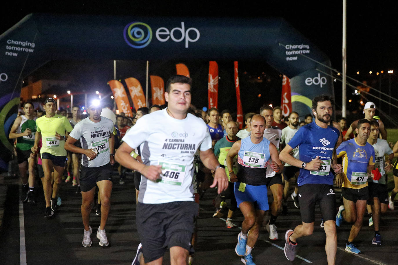 Fotos: ¿Estuviste en la EdP Carrera Nocturna Gijon 10K? ¡Búscate!
