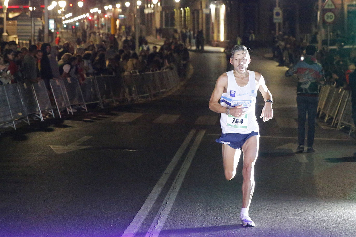 Fotos: ¿Estuviste en la EdP Carrera Nocturna Gijon 10K? ¡Búscate!