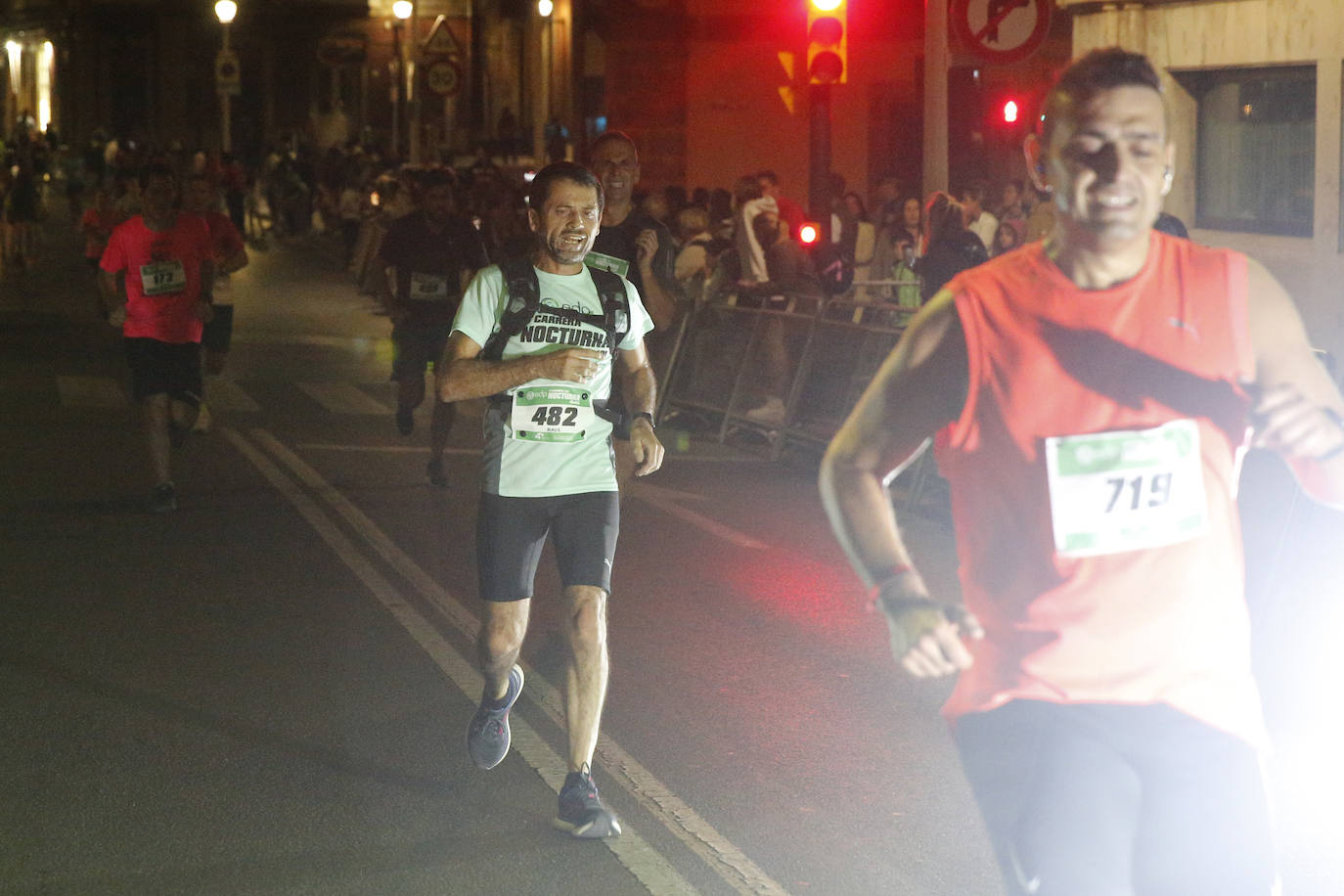 Fotos: ¿Estuviste en la EdP Carrera Nocturna Gijon 10K? ¡Búscate!