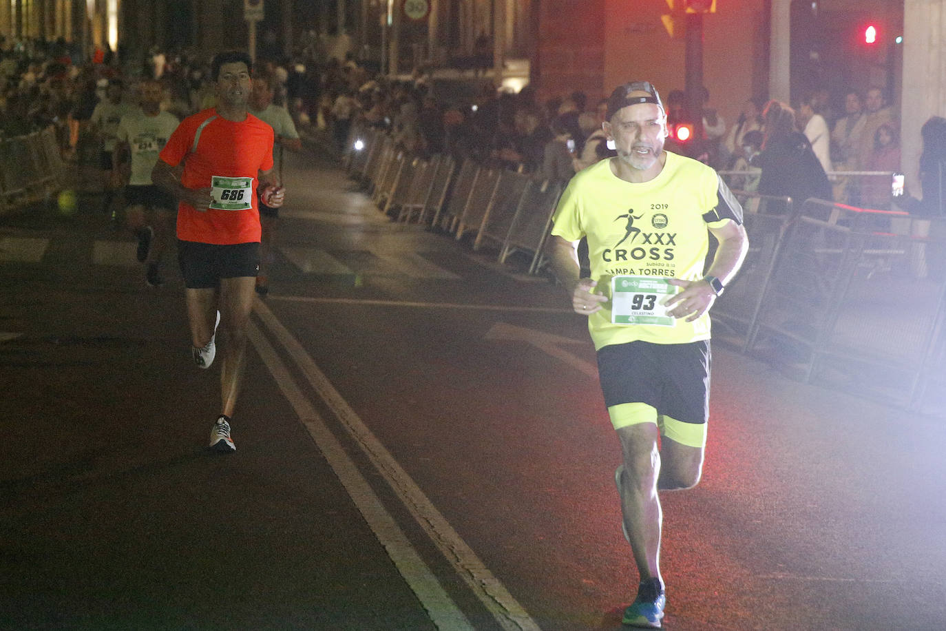 Fotos: ¿Estuviste en la EdP Carrera Nocturna Gijon 10K? ¡Búscate!