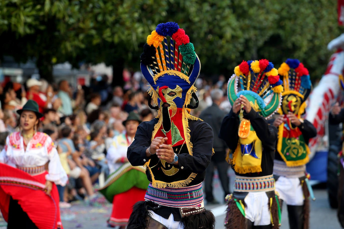 Fotos: Todas las imágenes del desfile del Día de América en Oviedo