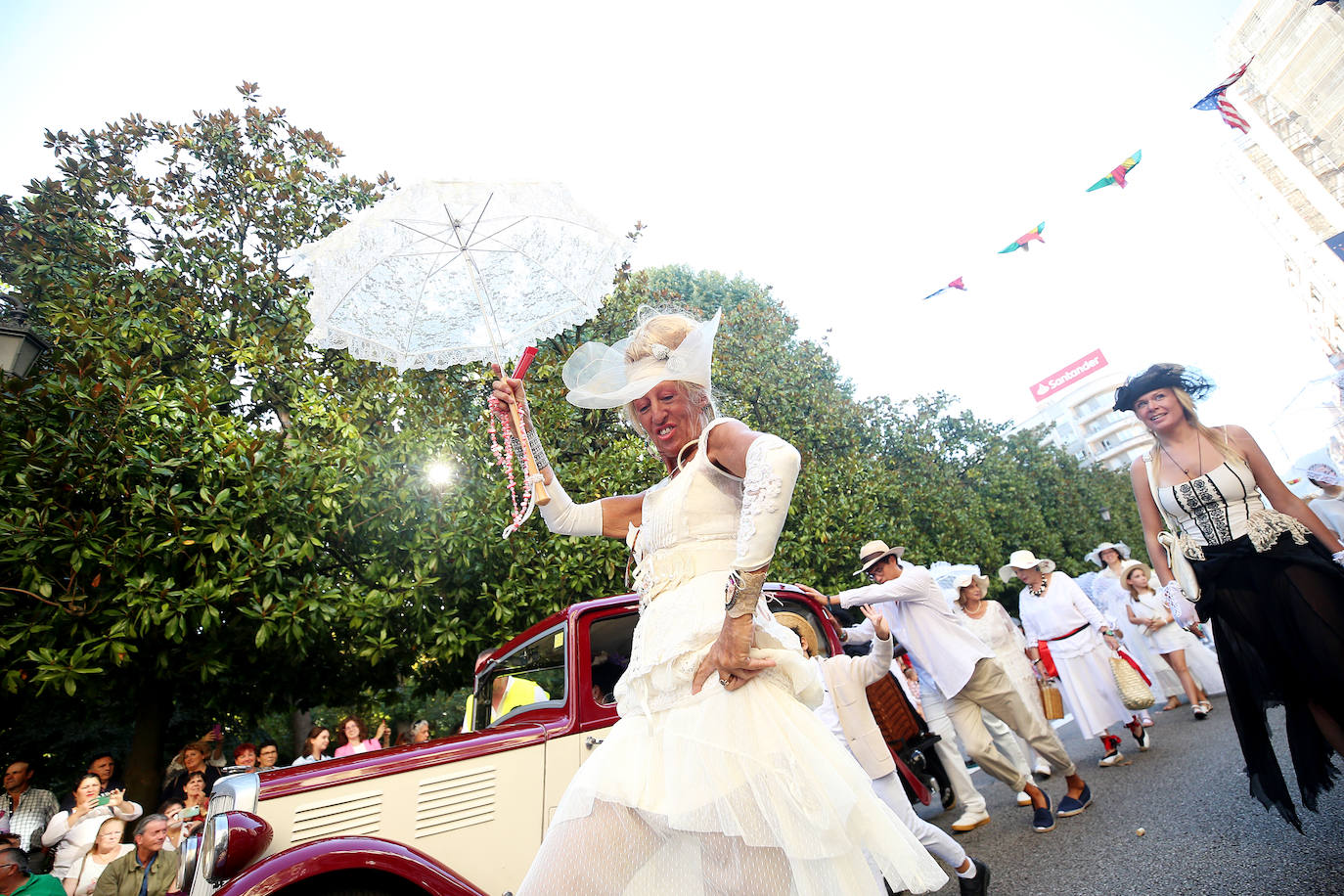 Fotos: Todas las imágenes del desfile del Día de América en Oviedo