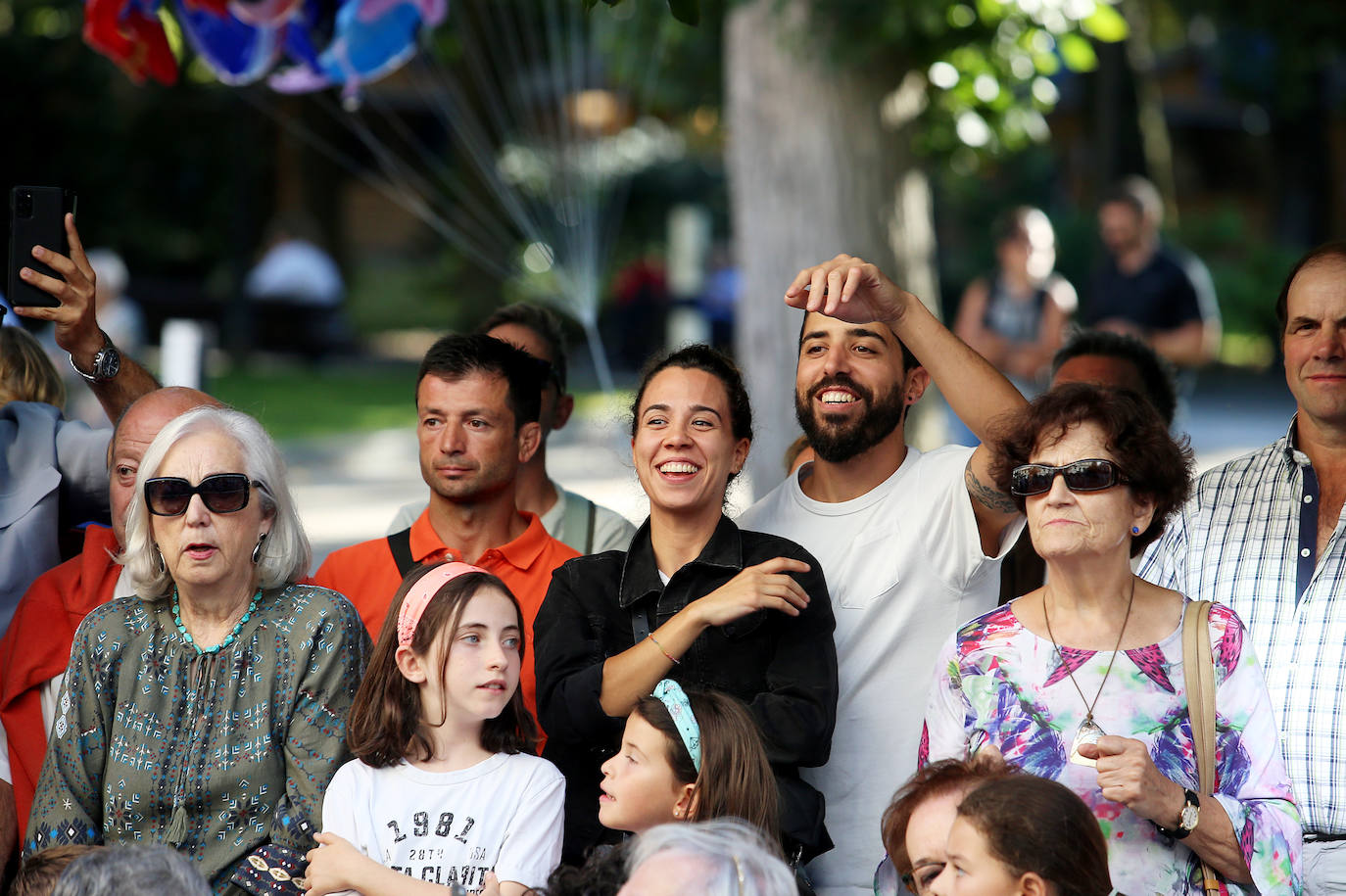 Fotos: Todas las imágenes del desfile del Día de América en Oviedo