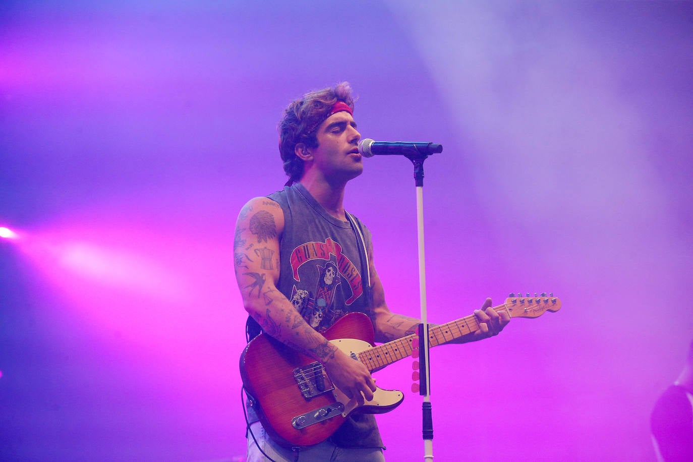 Fotos: Una última noche de conciertos para todos los estilos en Oviedo