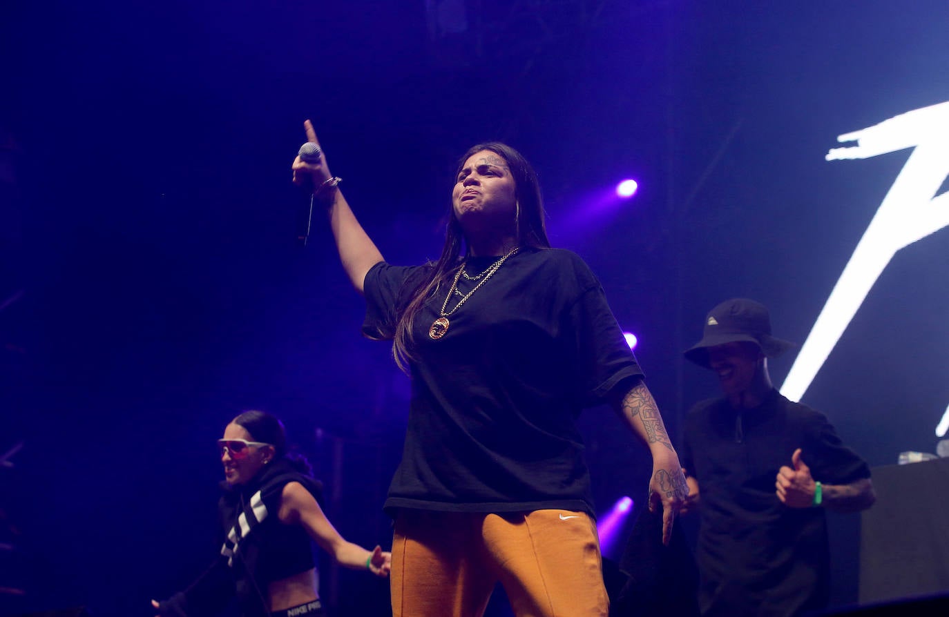 Fotos: Una última noche de conciertos para todos los estilos en Oviedo