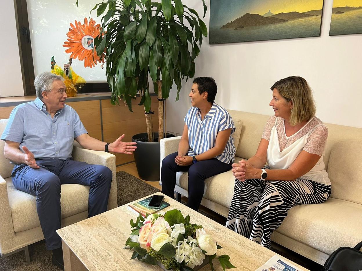 Ignacio Ramírez, Tania Cedeño y Patricia Gómez, ayer. 