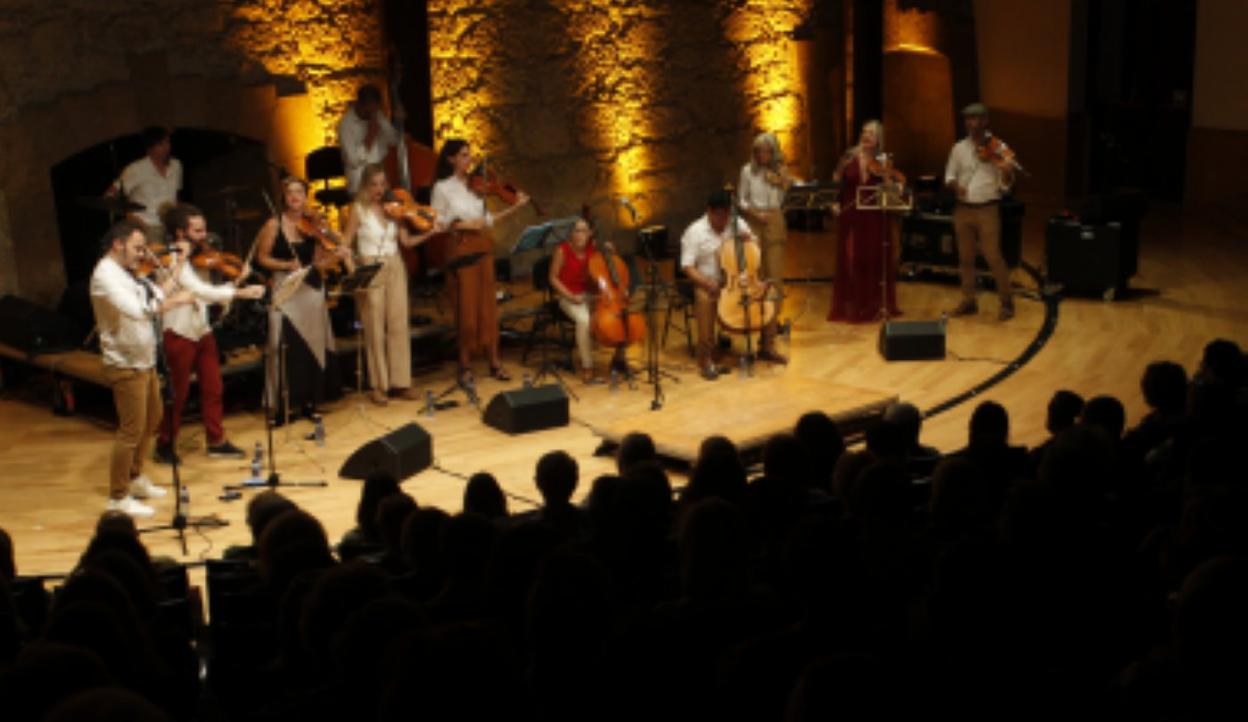 El concierto de ayer en el Auditorio, de la Swing Machine Orchestra. 