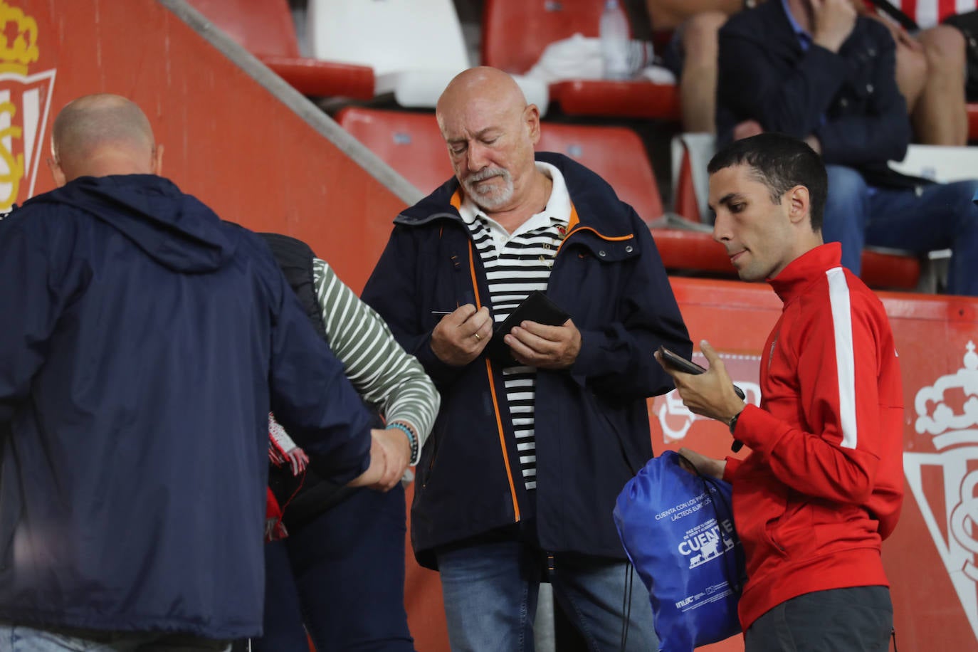 Fotos: ¿Estuviste en el Sporting - Ibiza? ¡Búscate!