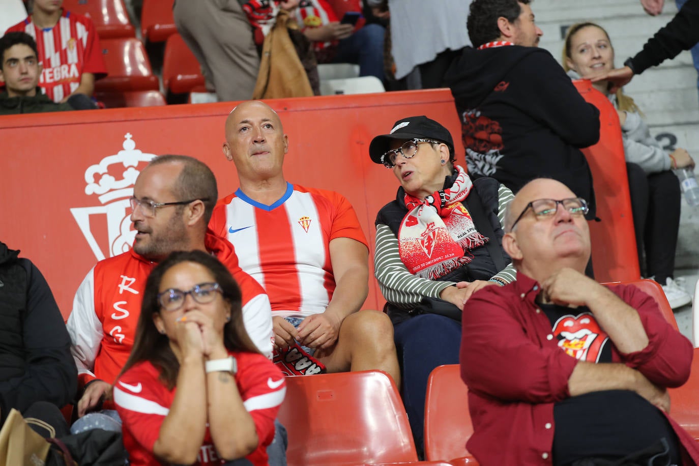 Fotos: ¿Estuviste en el Sporting - Ibiza? ¡Búscate!