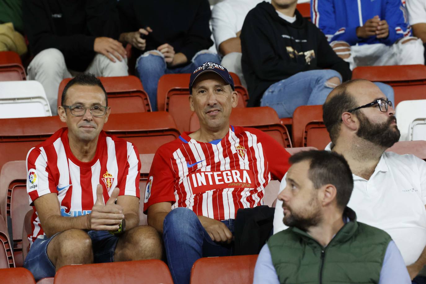 Fotos: ¿Estuviste en el Sporting - Ibiza? ¡Búscate!