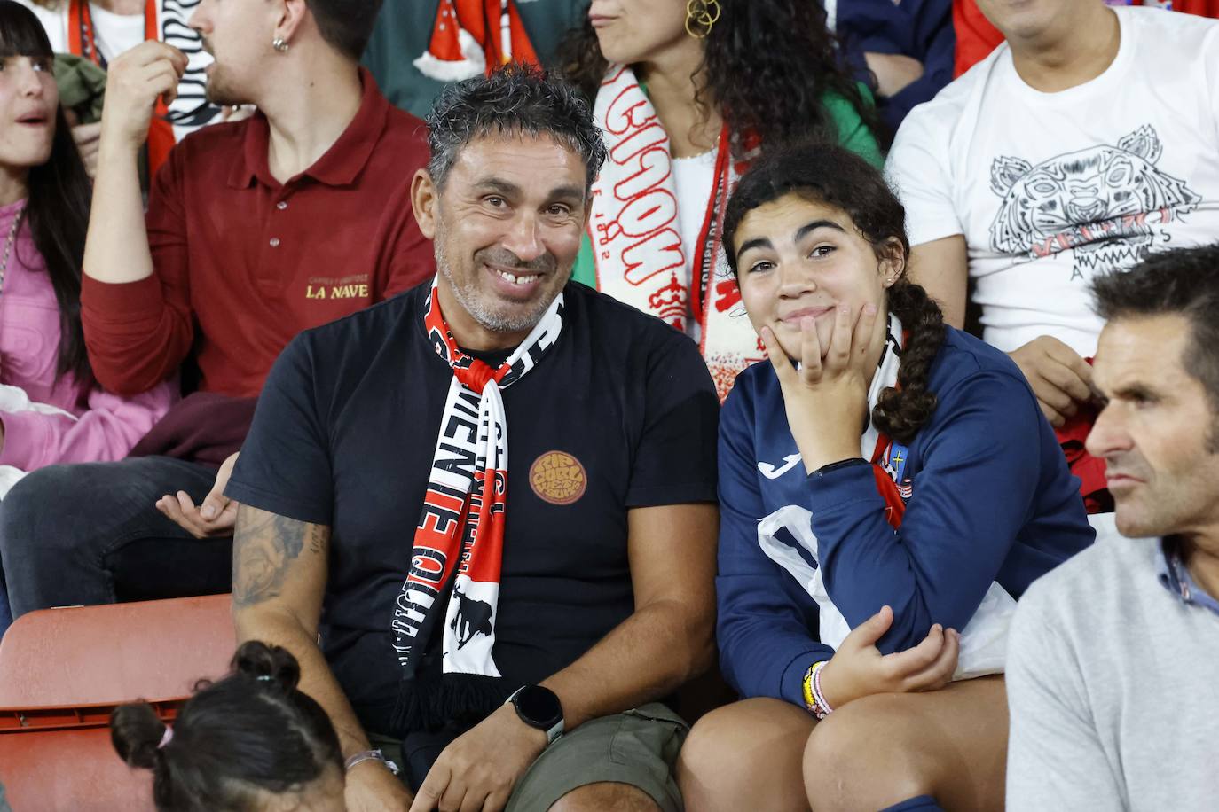 Fotos: ¿Estuviste en el Sporting - Ibiza? ¡Búscate!