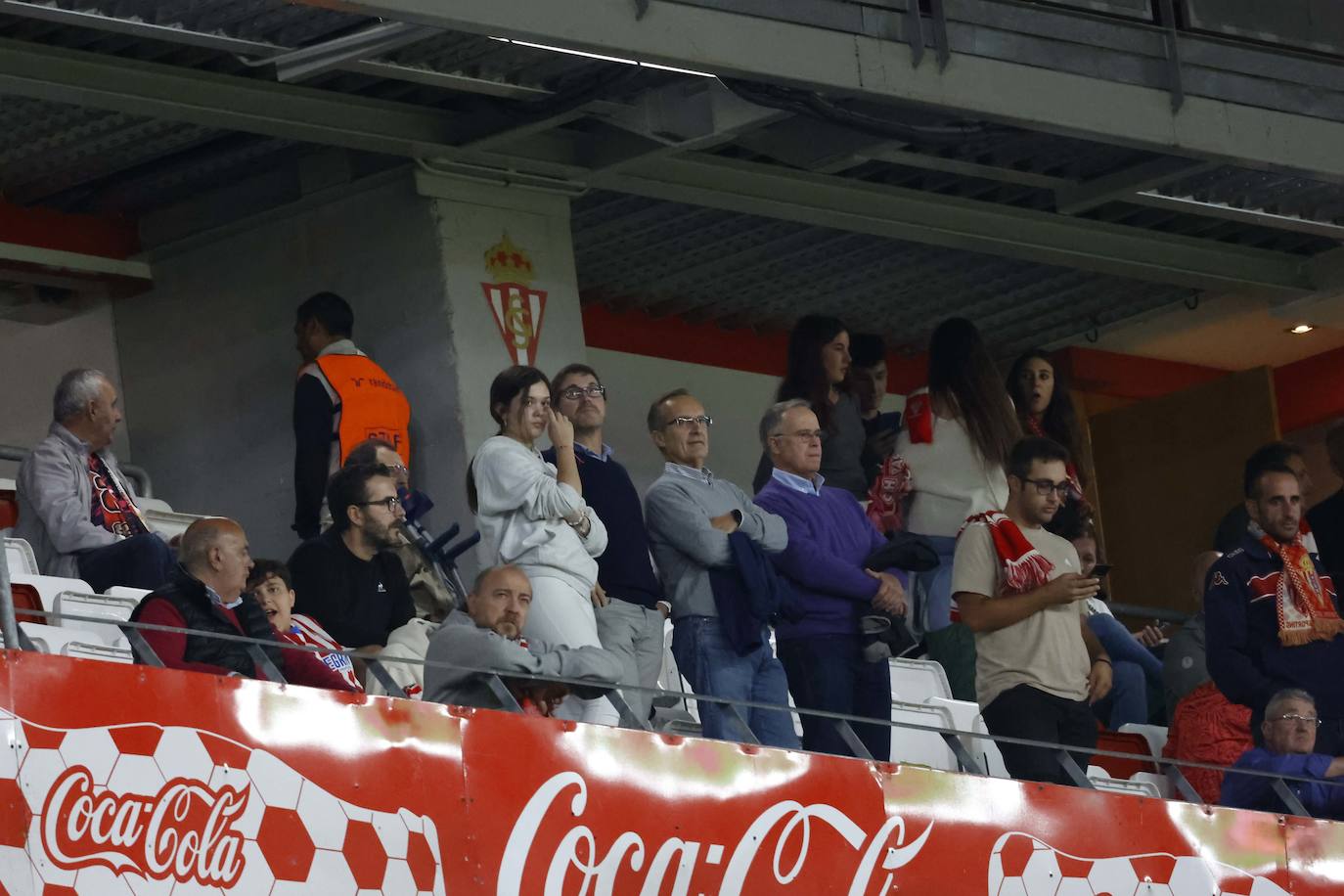 Fotos: ¿Estuviste en el Sporting - Ibiza? ¡Búscate!