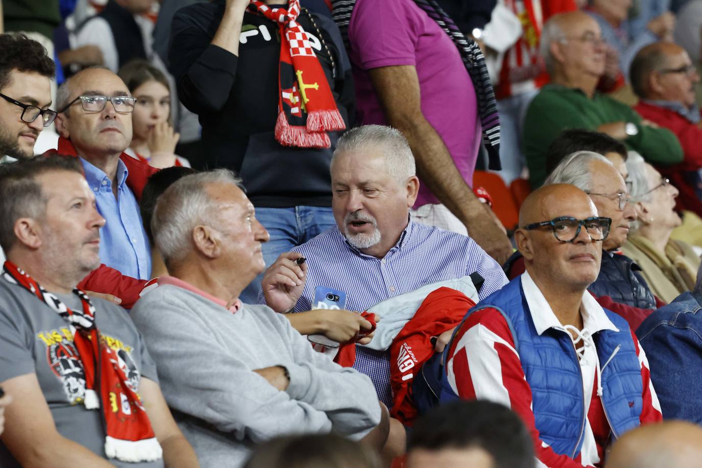 Fotos: ¿Estuviste en el Sporting - Ibiza? ¡Búscate!