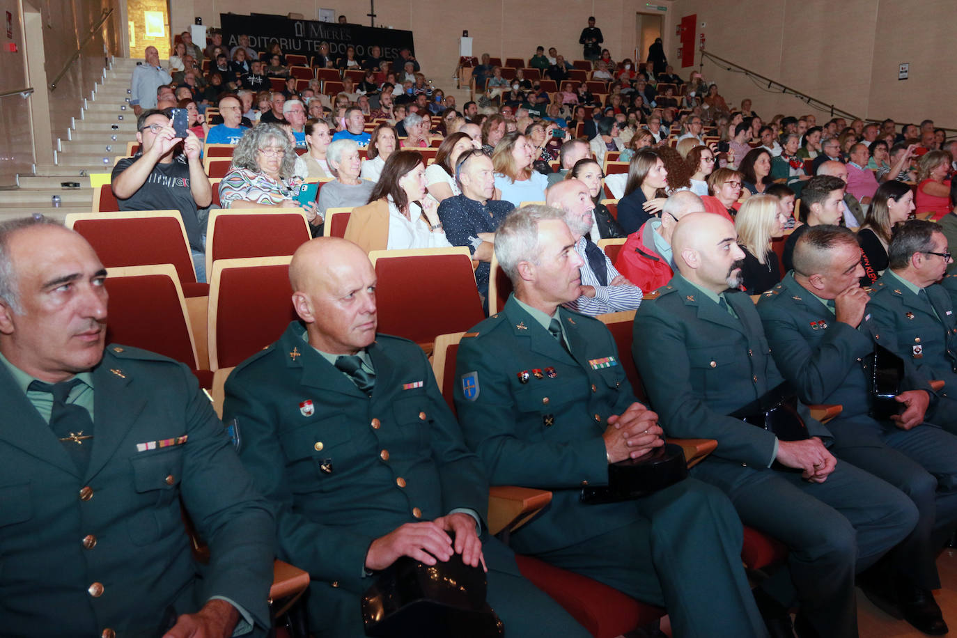 Fotos: Los Mierenses del Año reivindican«lo mejor que se conoce» del concejo