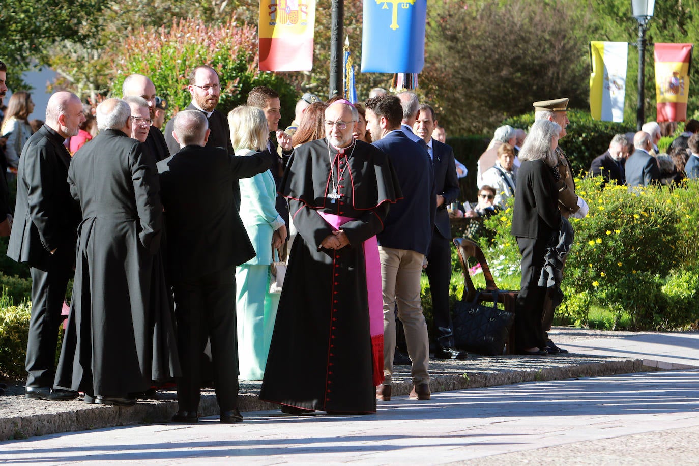 Fotos: Multitudinaria jura de bandera civil en Covadonga