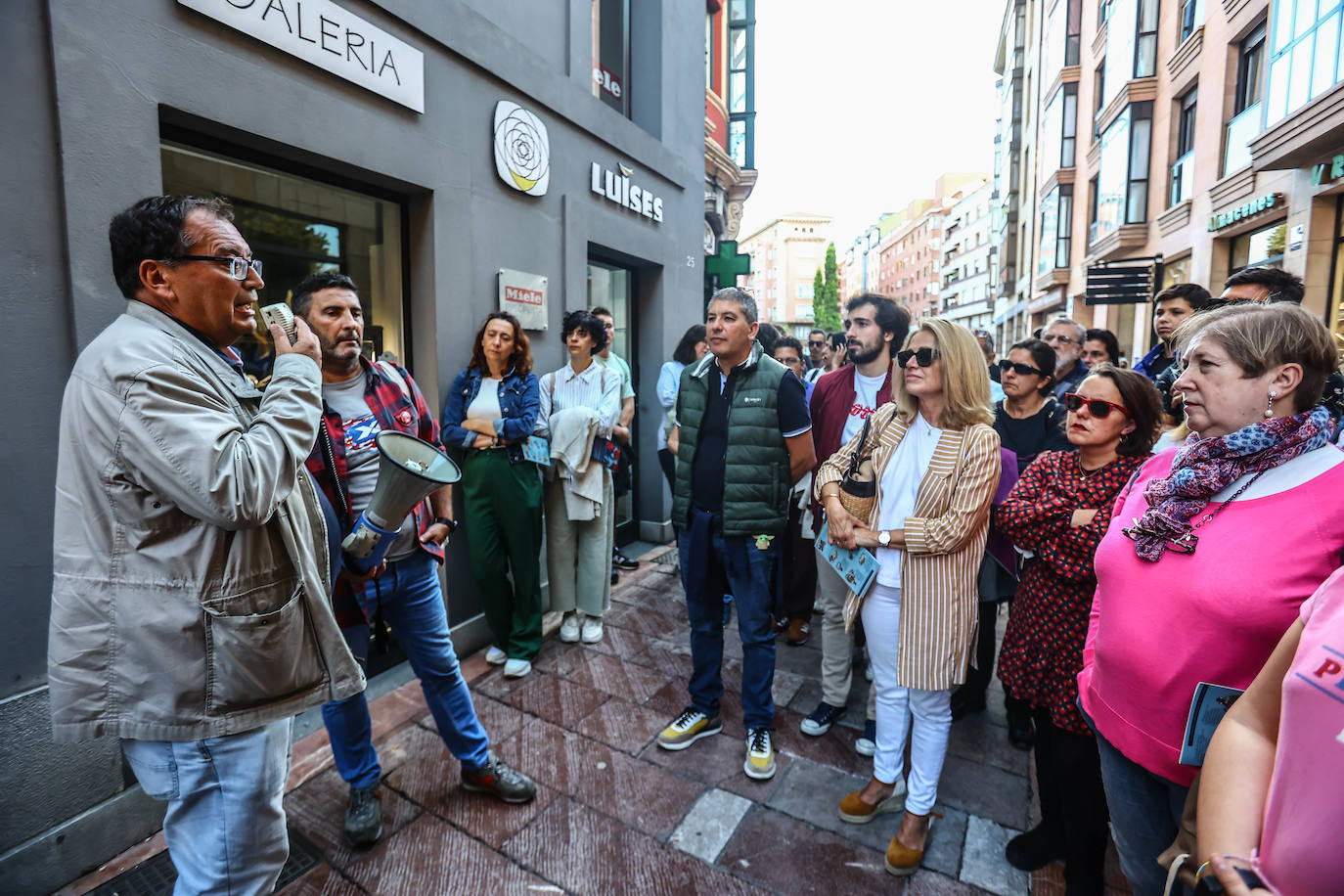 Fotos: Una Noche Blanca &#039;redonda&#039; llena las calles de cultura y colas