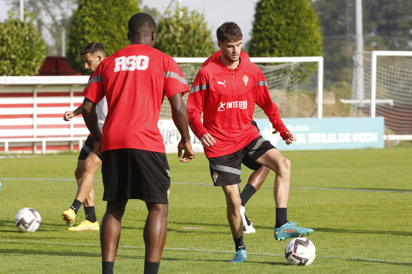 Fotos: Entrenamiento del Sporting (4-10-22)