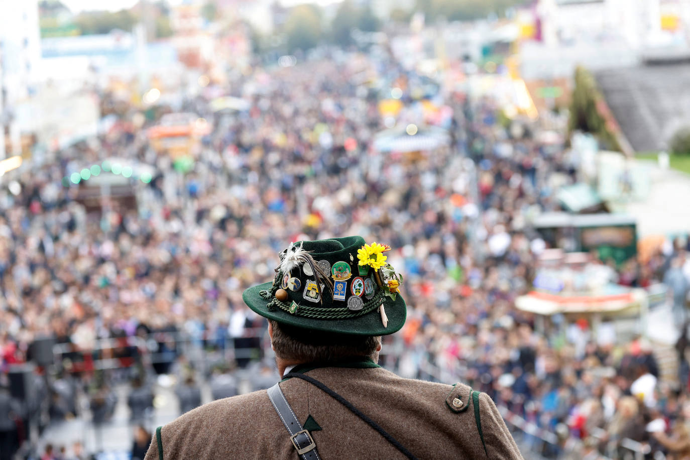 Fotos: Múnich celebra el Oktoberfest con litros de cerveza