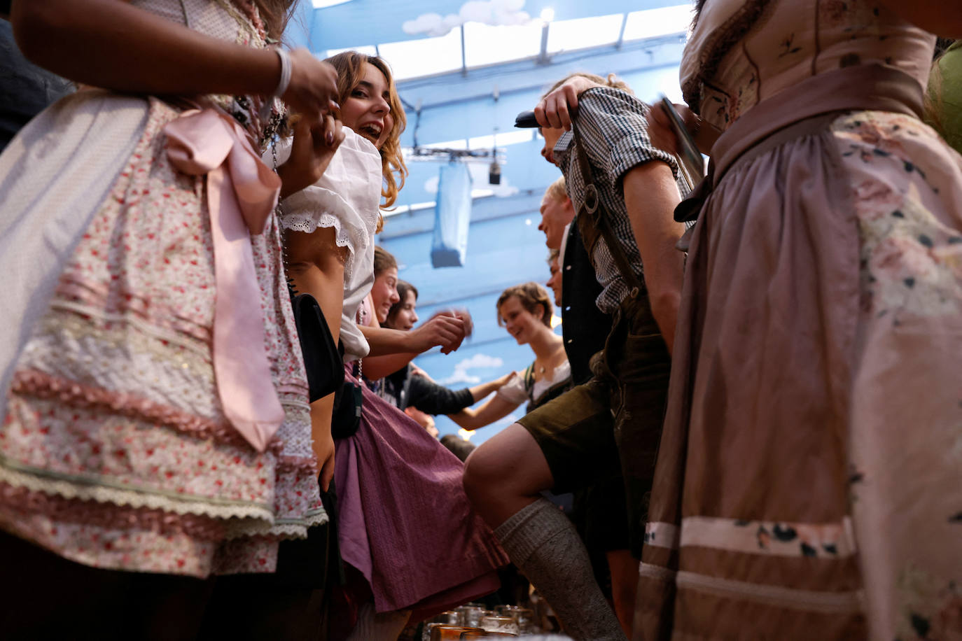 Fotos: Múnich celebra el Oktoberfest con litros de cerveza