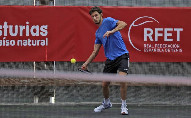 Pablo Carreño, durante el entrenamiento de esta mañana.