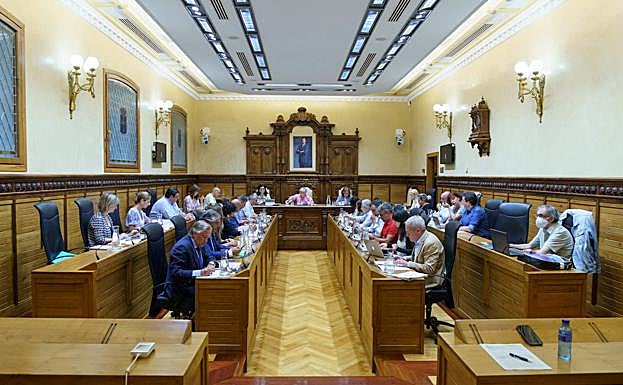 Directo: Pleno extraordinario en el Ayuntamiento de Gijón