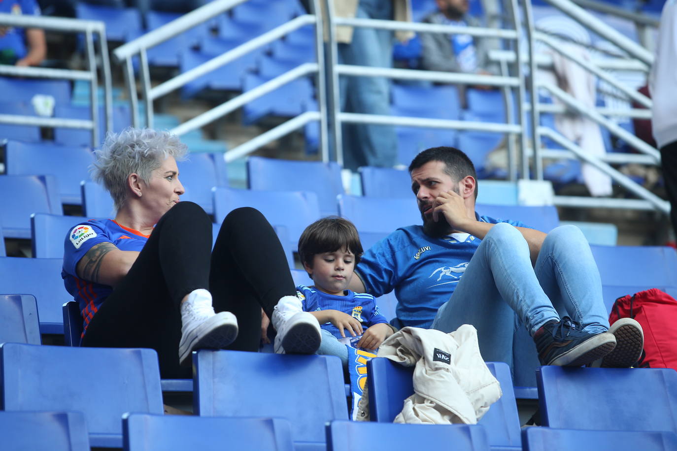 Fotos: ¿Estuviste en el Real Oviedo - Huesca en el Carlos Tartiere?¡Búscate!