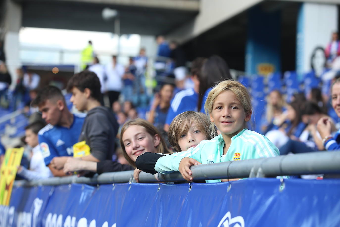 Fotos: ¿Estuviste en el Real Oviedo - Huesca en el Carlos Tartiere?¡Búscate!