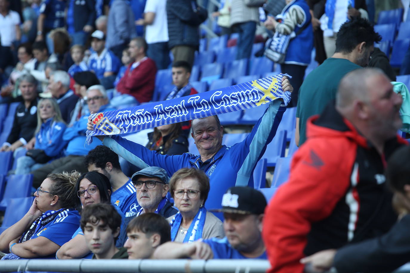 Fotos: ¿Estuviste en el Real Oviedo - Huesca en el Carlos Tartiere?¡Búscate!