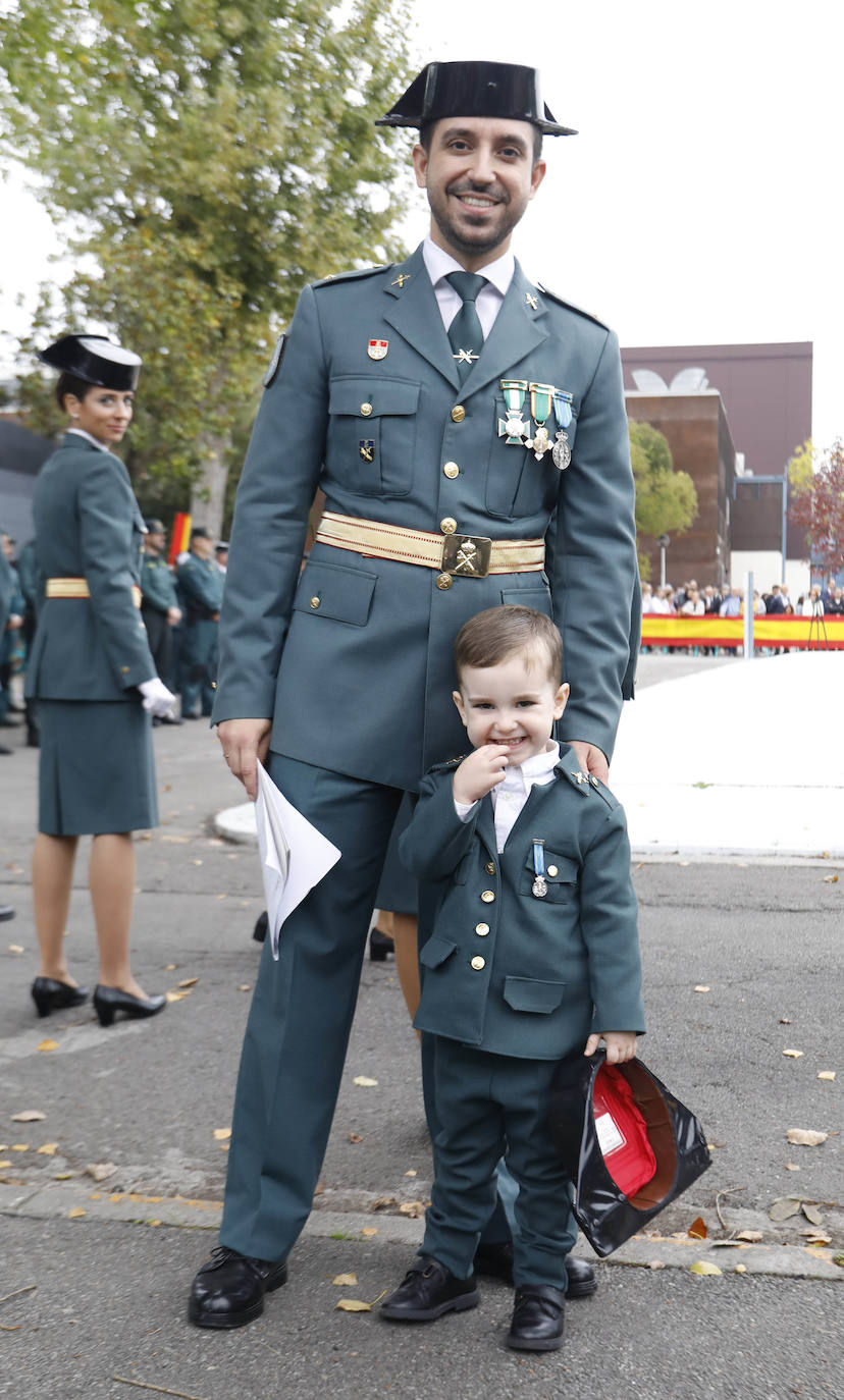 Fotos: La Guardia Civil de Gijón celebra el Pilar