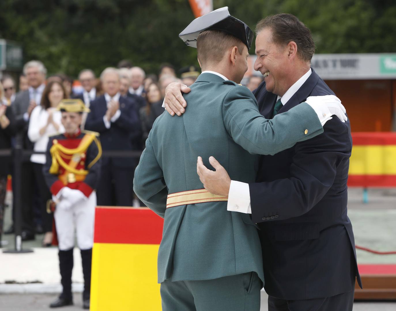 Fotos: La Guardia Civil de Gijón celebra el Pilar