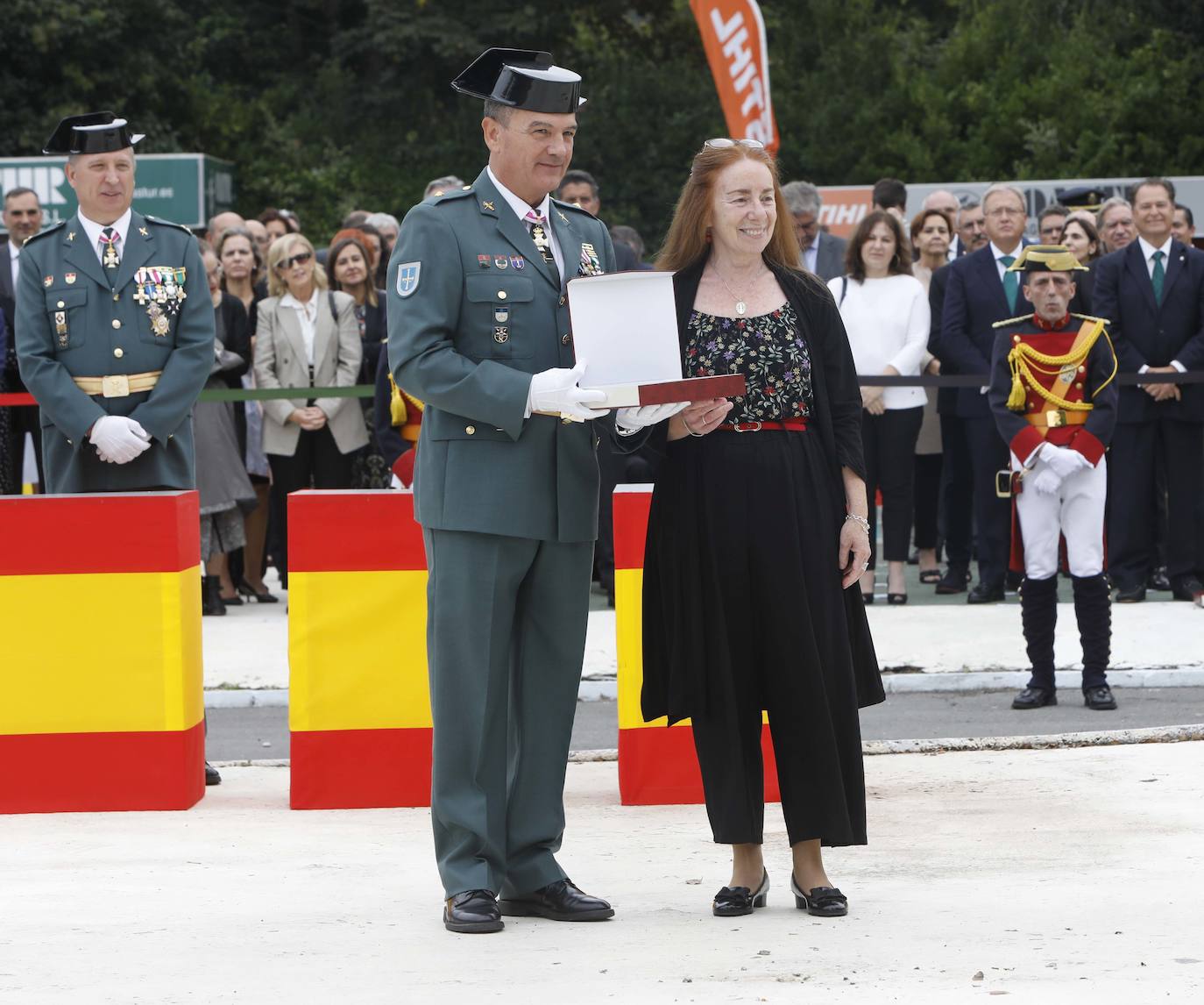 Fotos: La Guardia Civil de Gijón celebra el Pilar