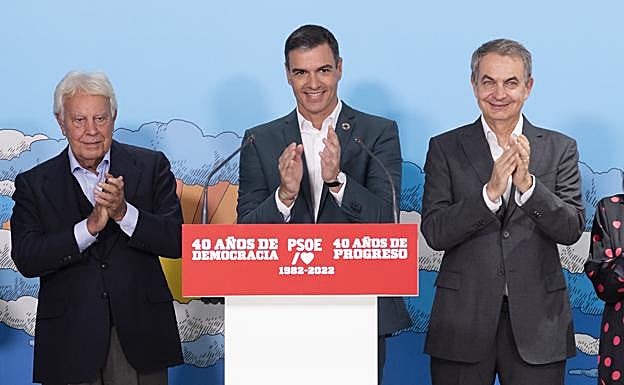 Felipe González, Pedro Sánchez y José Luis Rodríguez Zapatero participan en el acto.