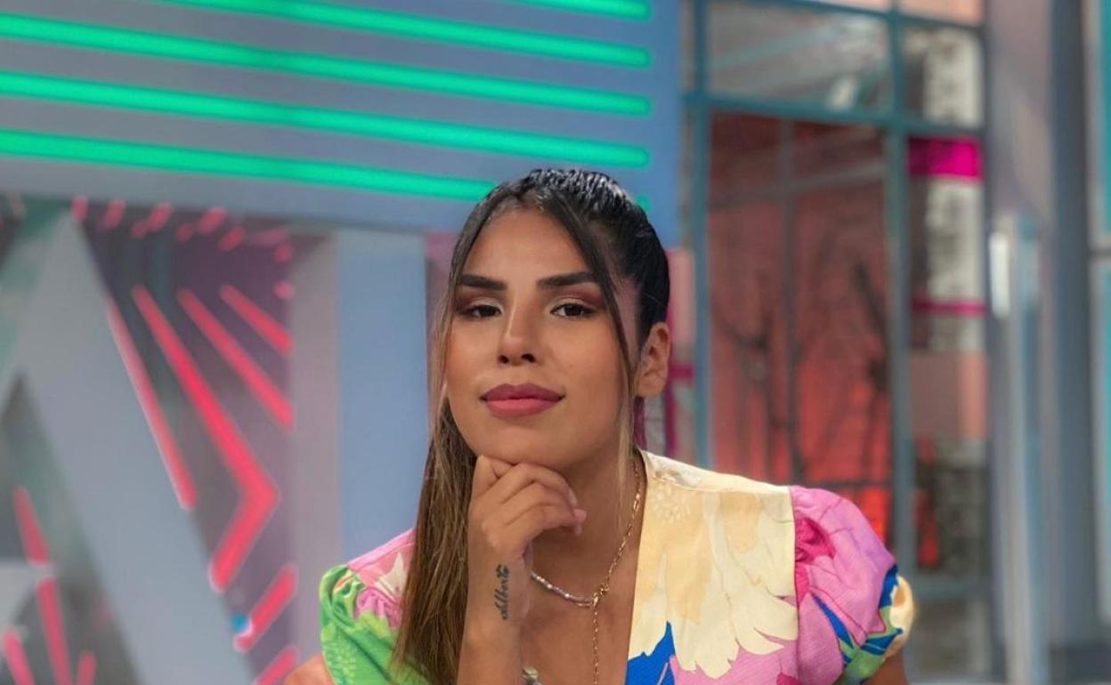 Isa Pantoja habla de las deudas de su hermano. 