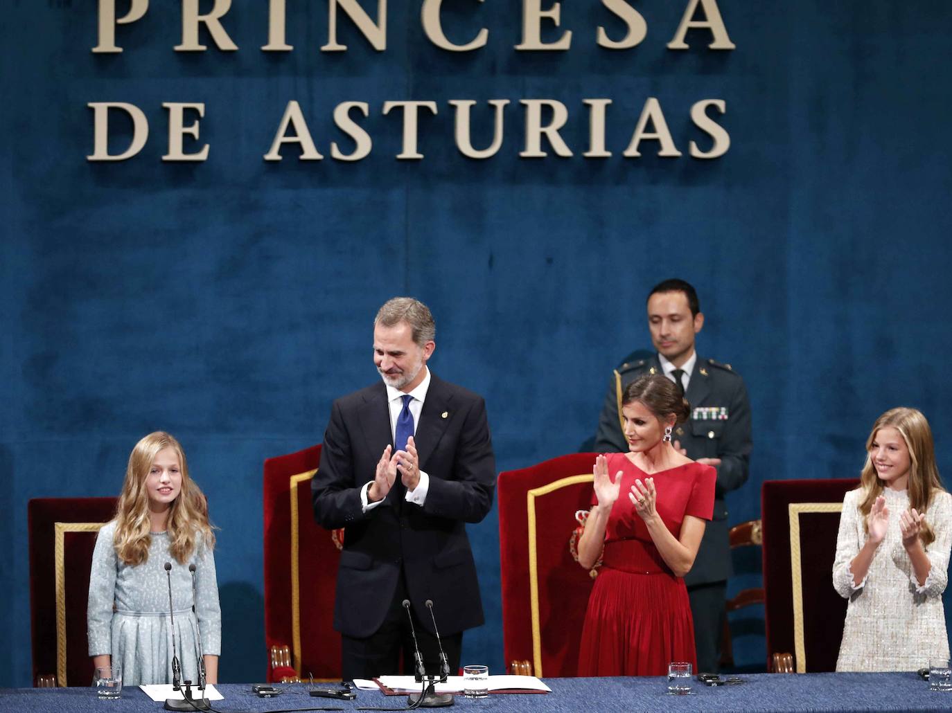 Imagen secundaria 1 - Familia Real en los Premios Princesa de Asturias 2020.