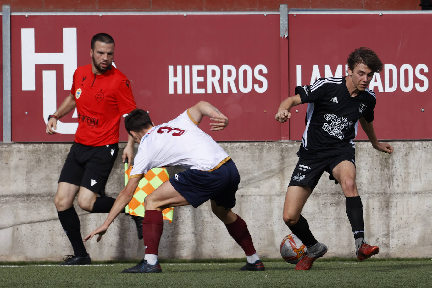 Fotos: Las mejores jugadas del Gijón Industrial - Lealtad