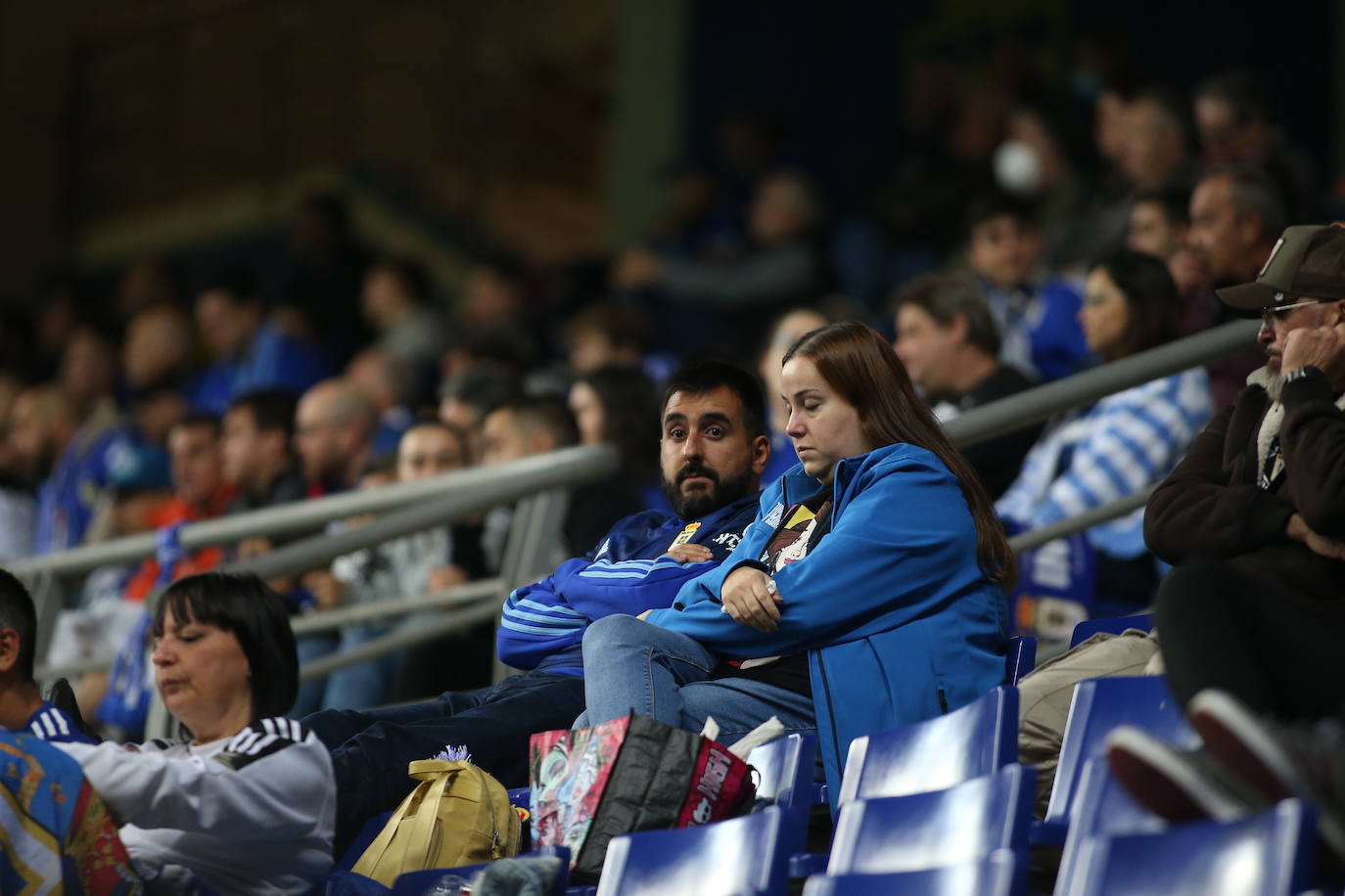 Fotos: ¿Estuviste en el Real Oviedo - Málaga? ¡Búscate!