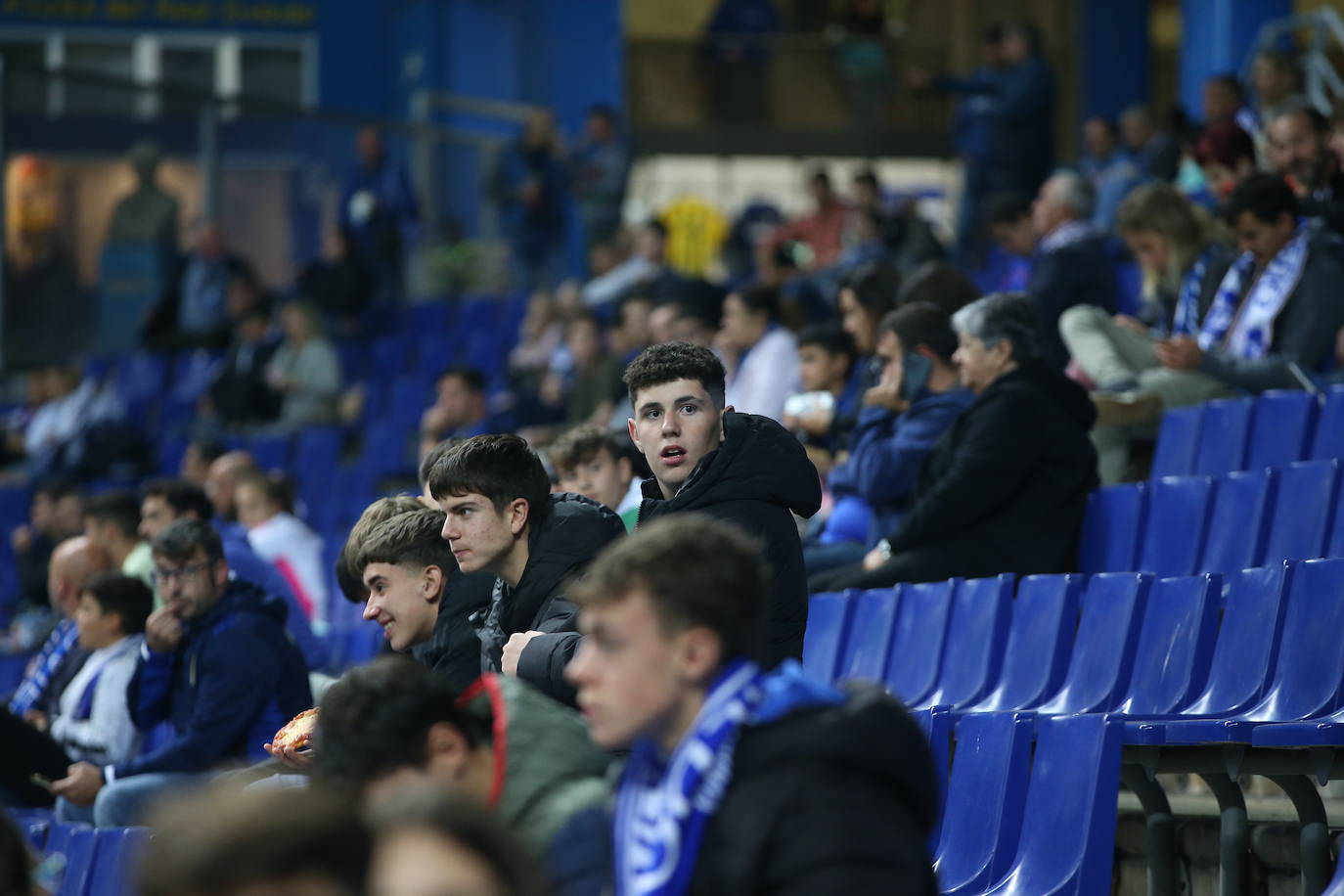 Fotos: ¿Estuviste en el Real Oviedo - Málaga? ¡Búscate!