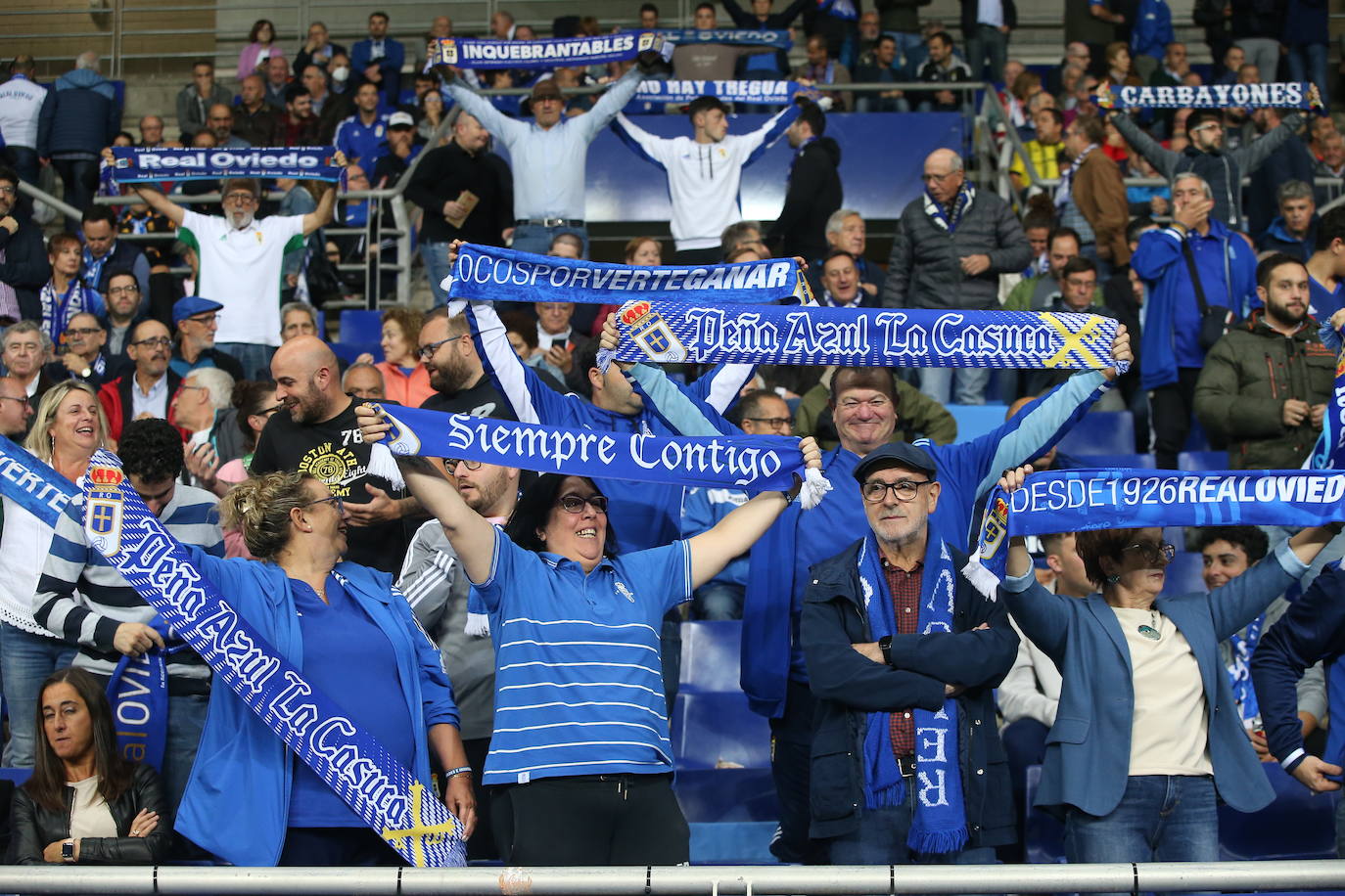 Fotos: ¿Estuviste en el Real Oviedo - Málaga? ¡Búscate!