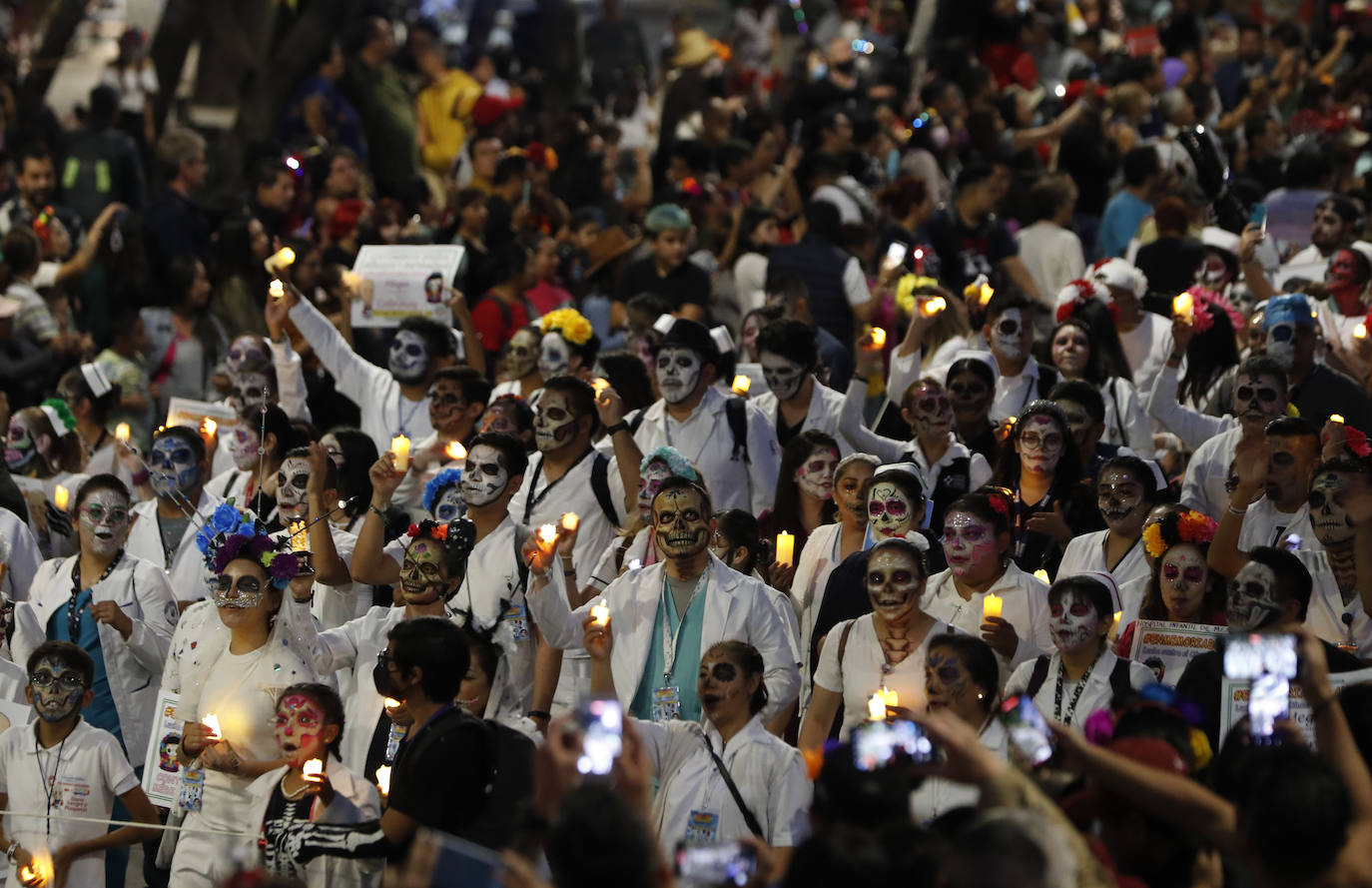 Fotos: Las espectaculares catrinas, el mayor ícono mexicano del Día de Muertos