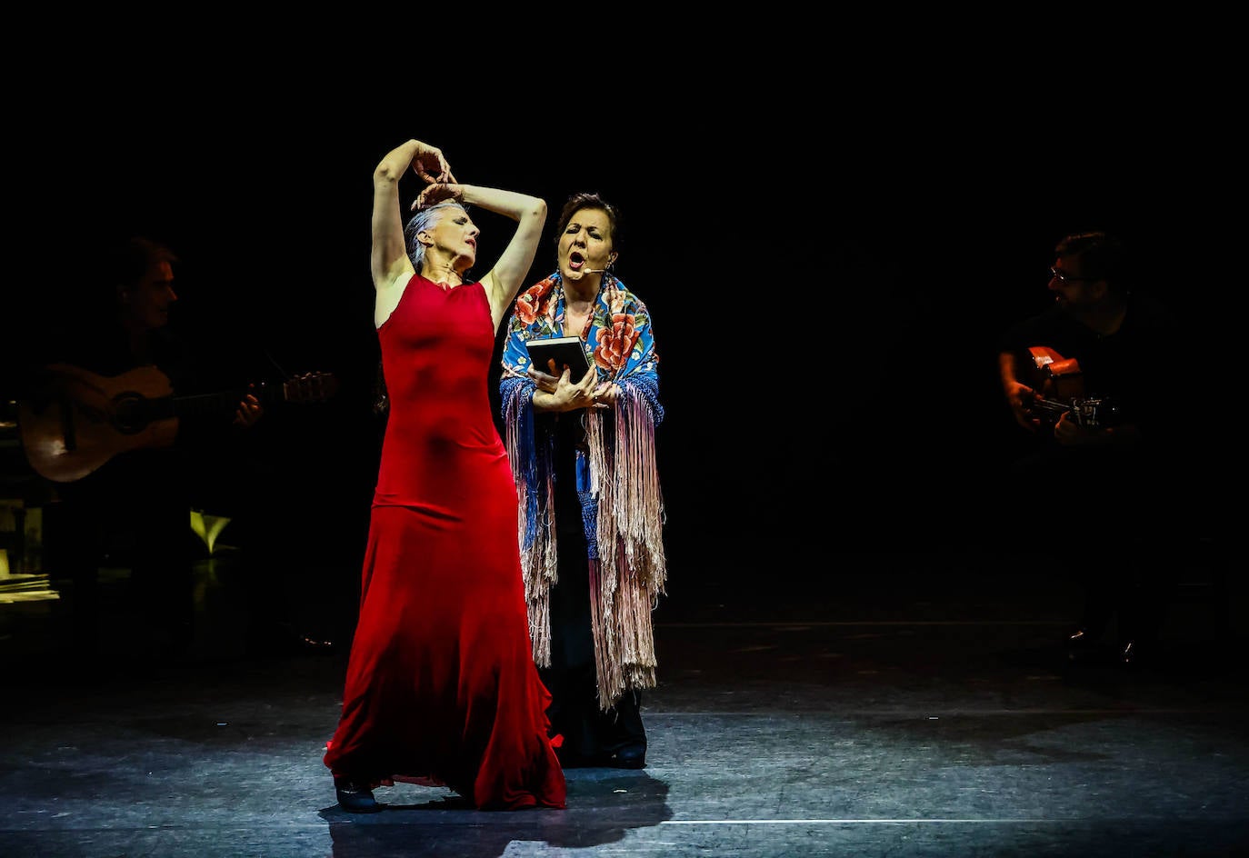 Fotos: El cante y baile flamenco, vínculo de unión de la poesía española con Linares y Pagés