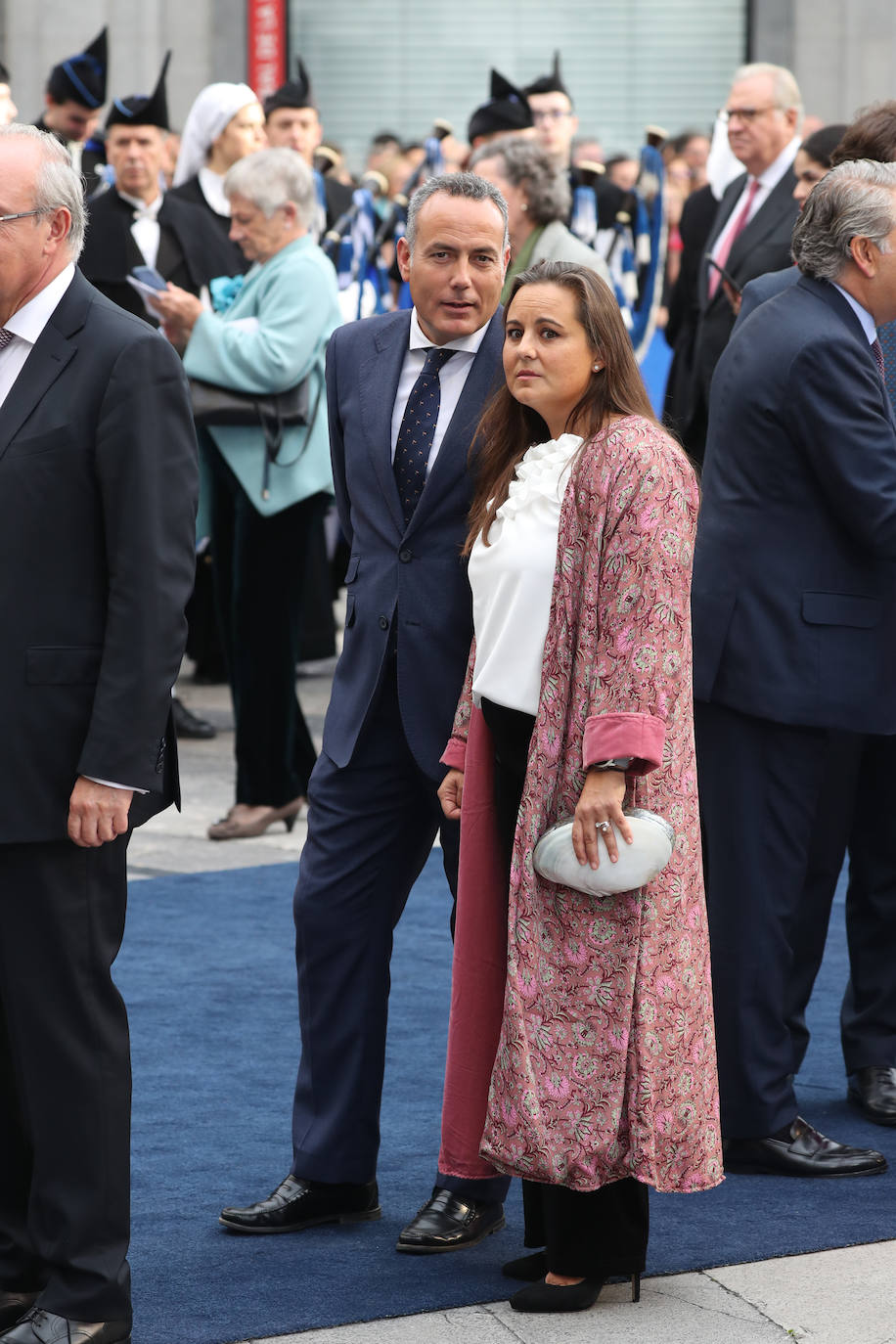 Fotos: Colorido en la alfombra azul de los Premios Princesa