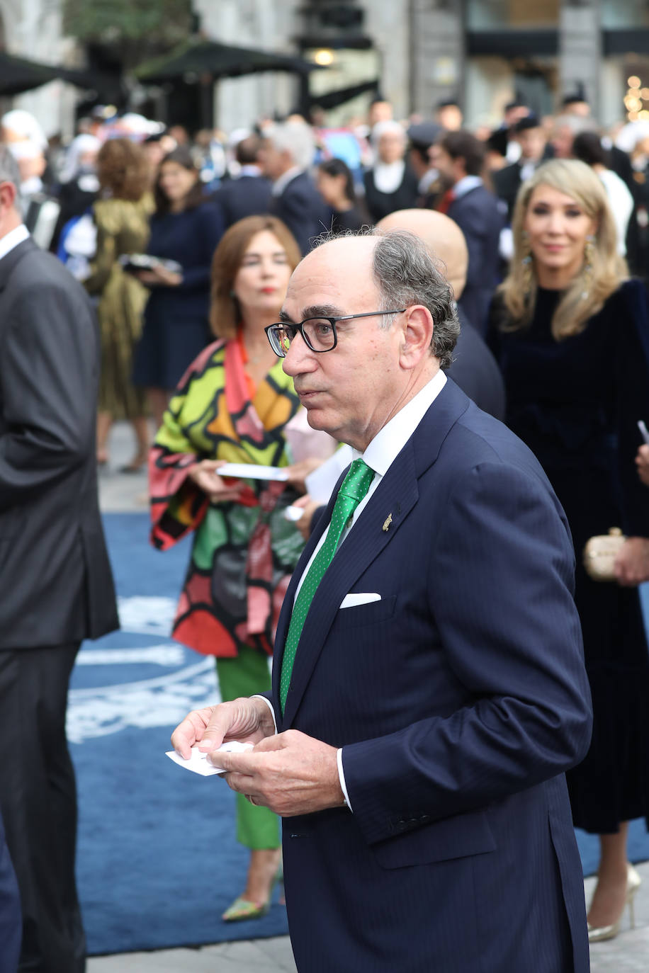 Fotos: Colorido en la alfombra azul de los Premios Princesa