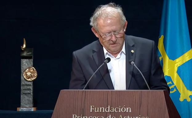 Adam Michnik: «Ayudar a Ucrania en su lucha es el deber de todos los demócratas del mundo»